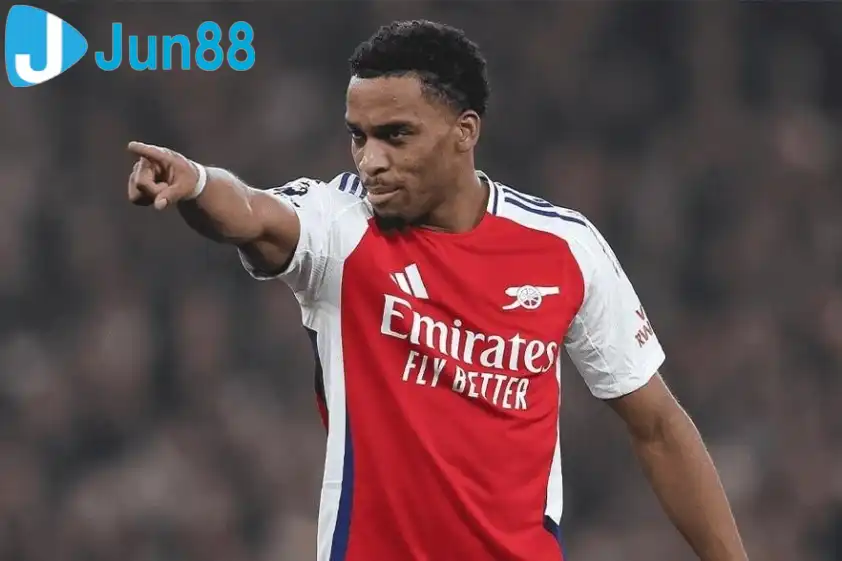 Timber đang thi đấu quá xuất sắc bên hành lang cánh phải của Arsenal. Ảnh: CLB